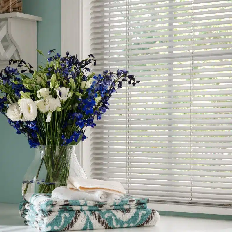 aluminum blinds